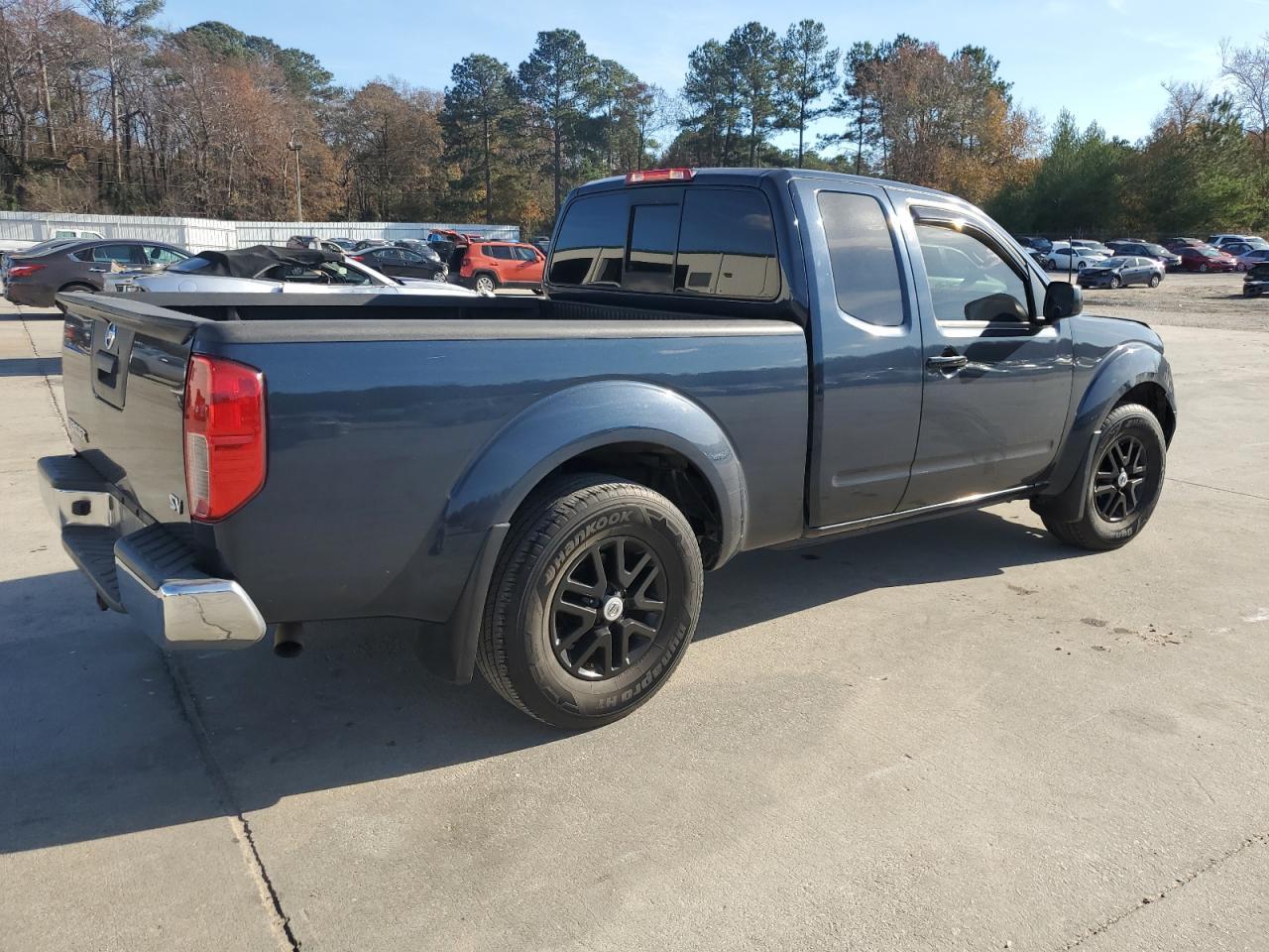 2019 NISSAN FRONTIER S - Фото 3