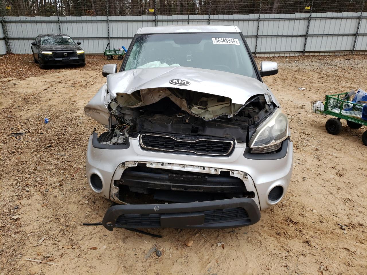 2013 KIA SOUL + - Image 5