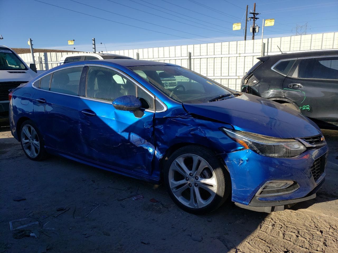 2017 CHEVROLET CRUZE PREM - Фото 4