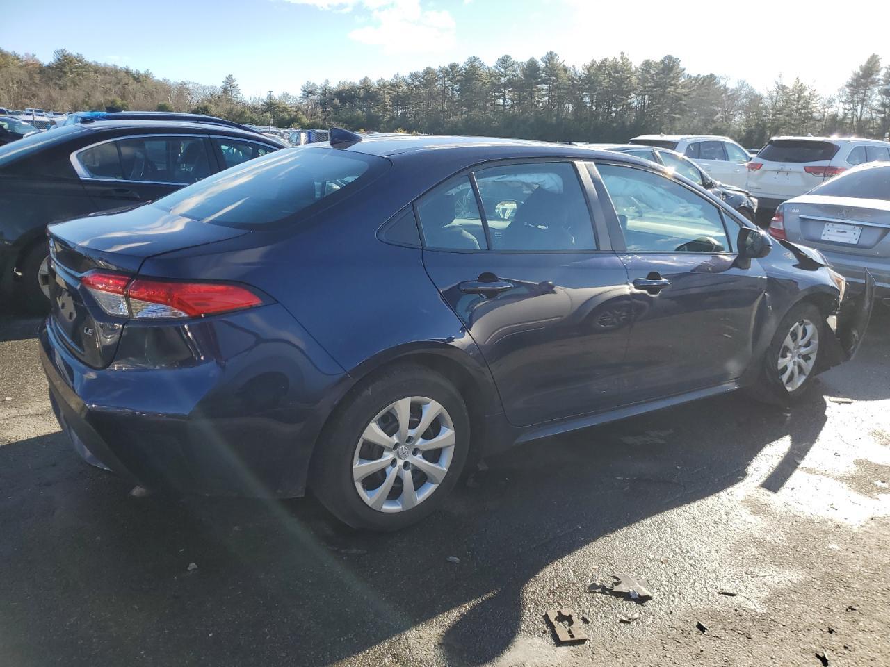 2022 TOYOTA COROLLA LE - Image 3