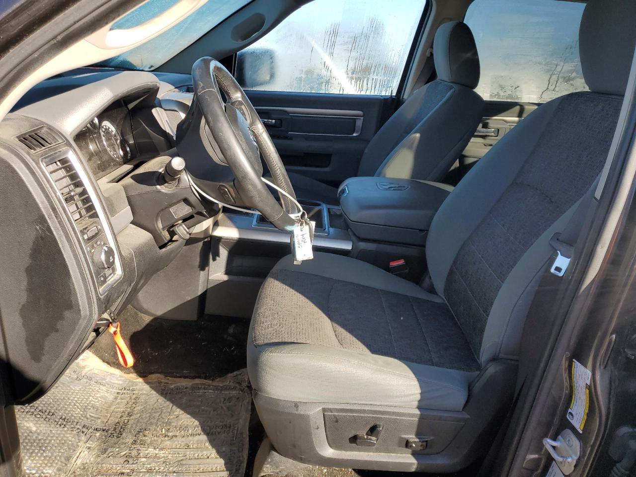 2015 RAM 1500 SLT - Image 7