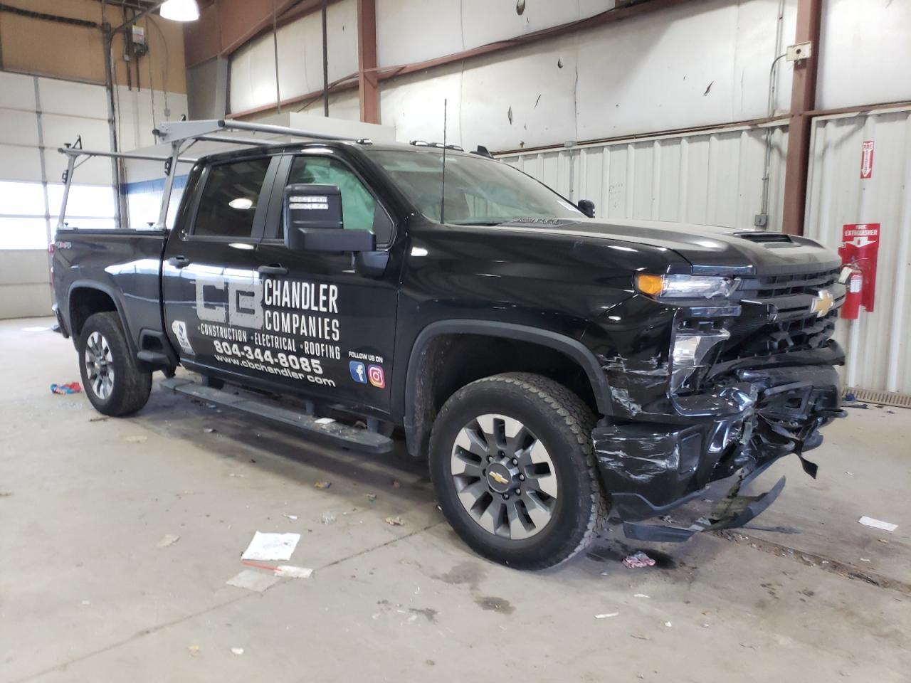 2024 CHEVROLET SILVERADO - Image 4