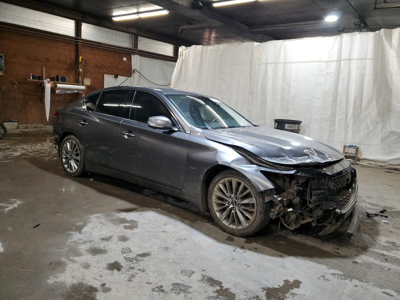 2018 INFINITI Q50 LUXE - Фото 4