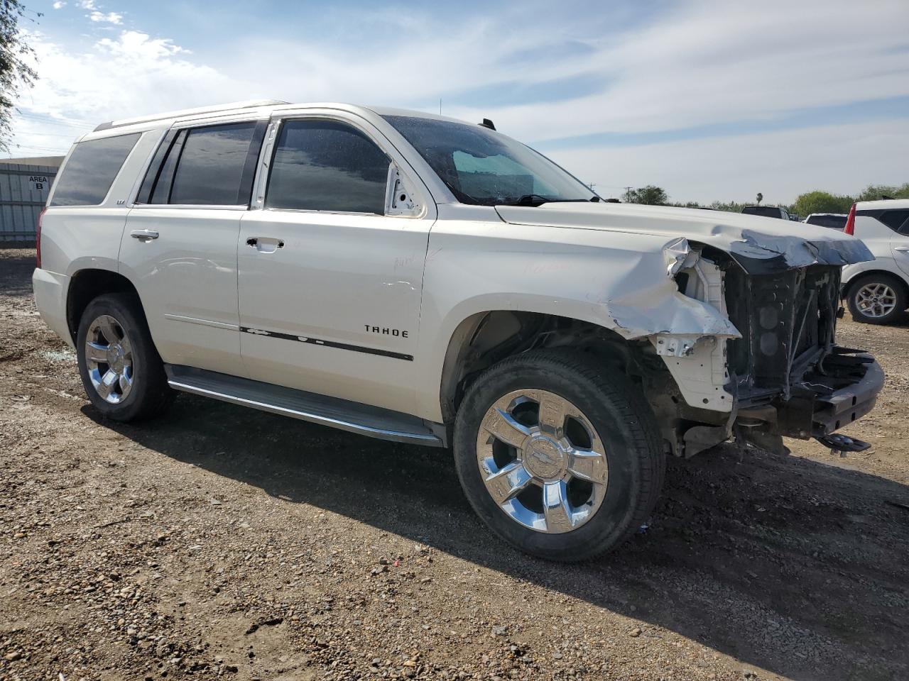 2015 CHEVROLET TAHOE C150 - Фото 4