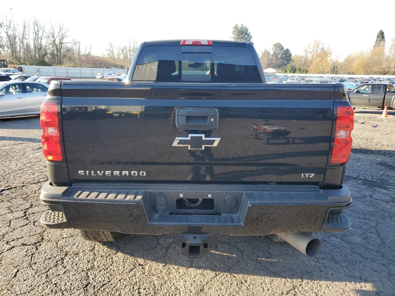2017 CHEVROLET SILVERADO - Фото 6