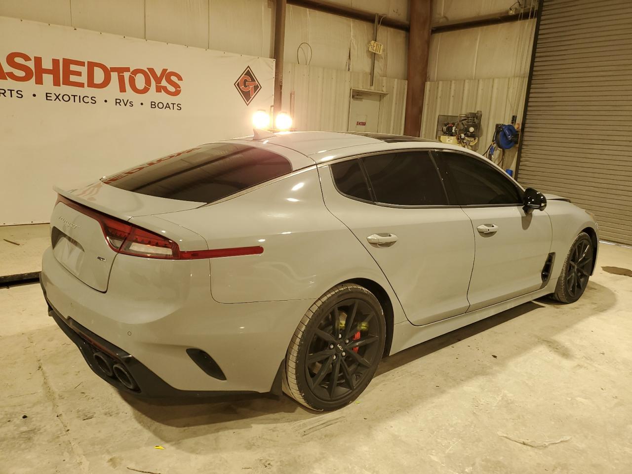 2023 KIA STINGER GT - Image 3