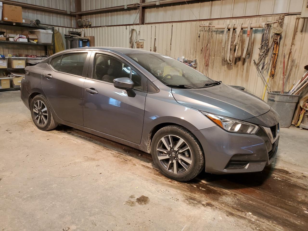 2021 NISSAN VERSA SV - Фото 4