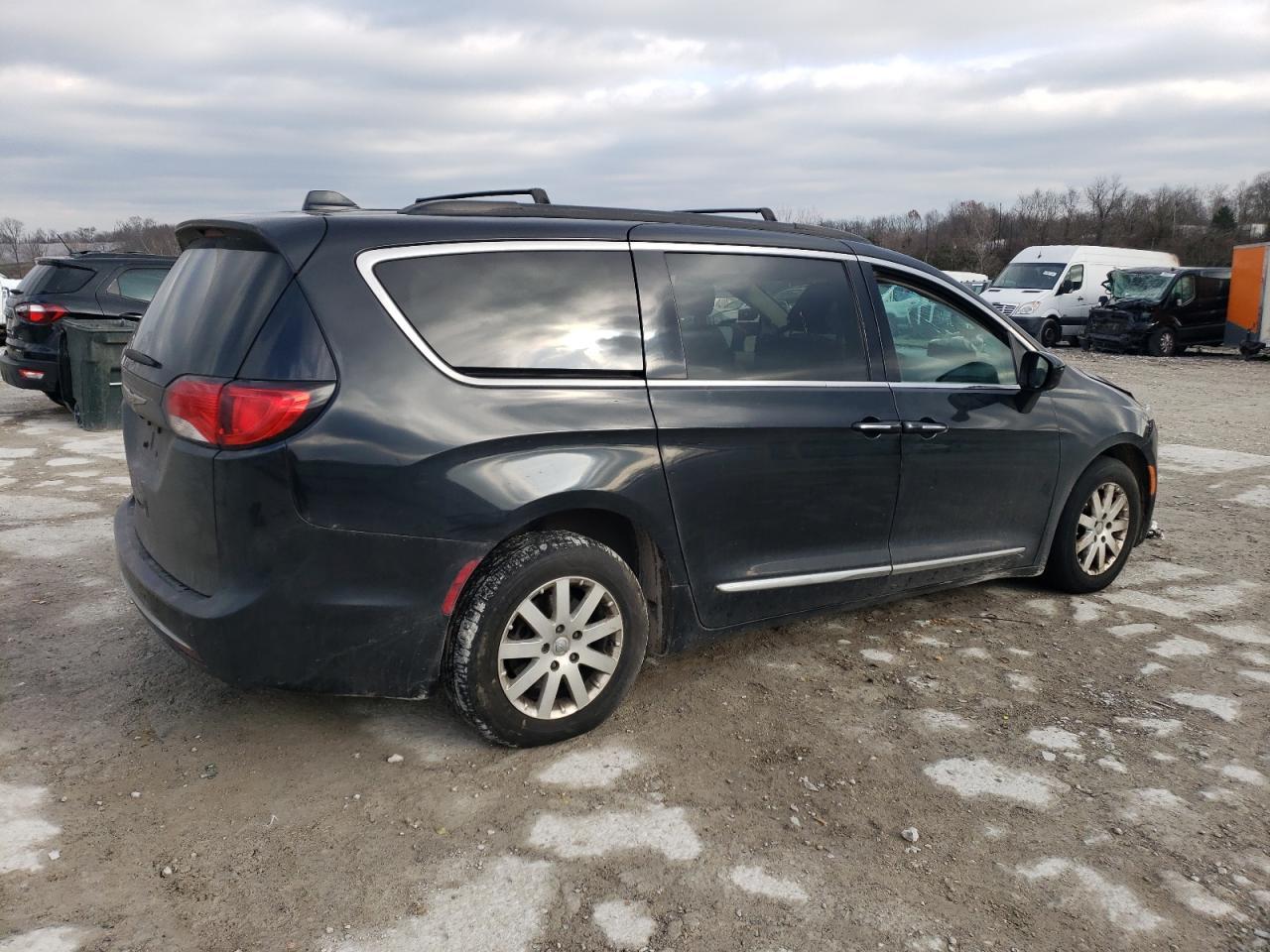 2017 CHRYSLER PACIFICA T - Фото 3