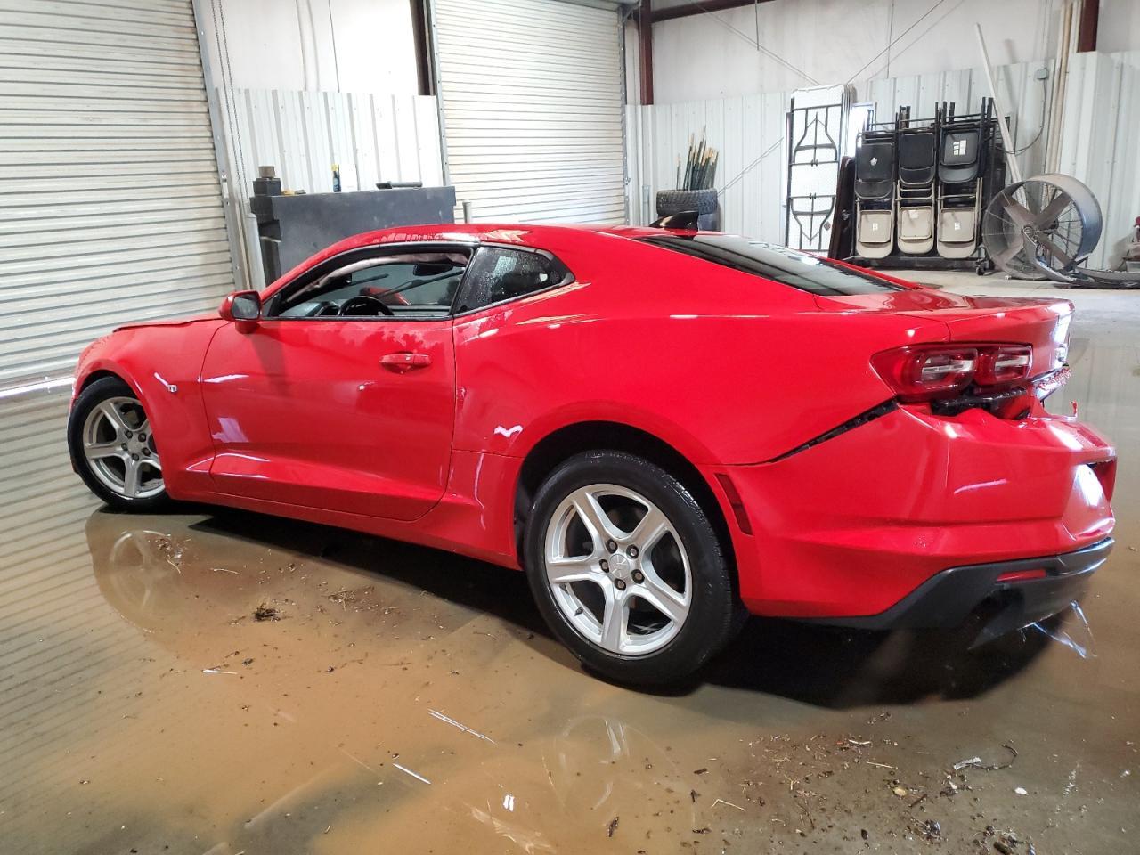 2021 CHEVROLET CAMARO LS - Фото 2