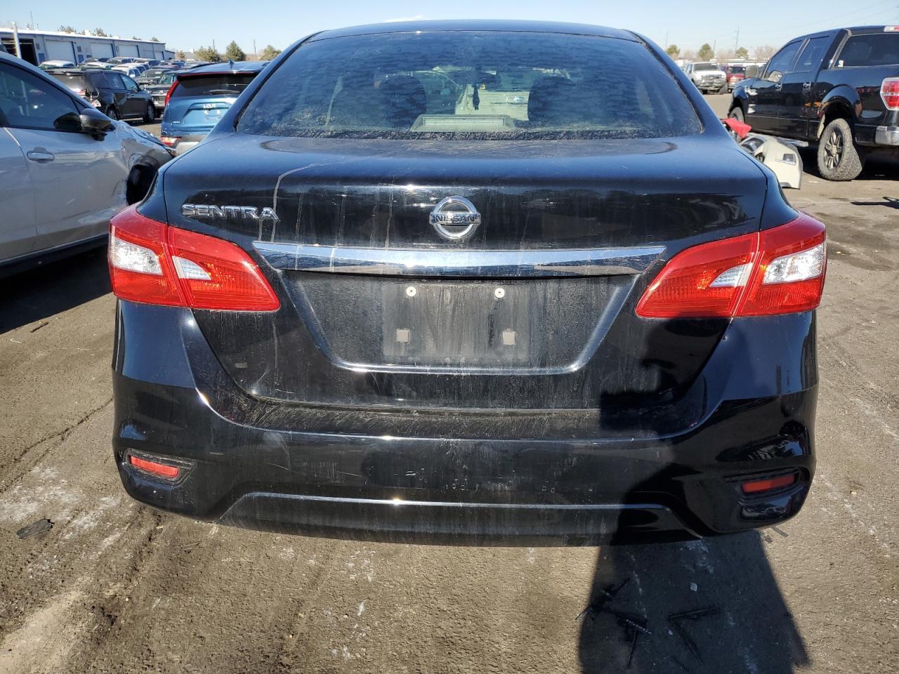 2017 NISSAN SENTRA S - Фото 6