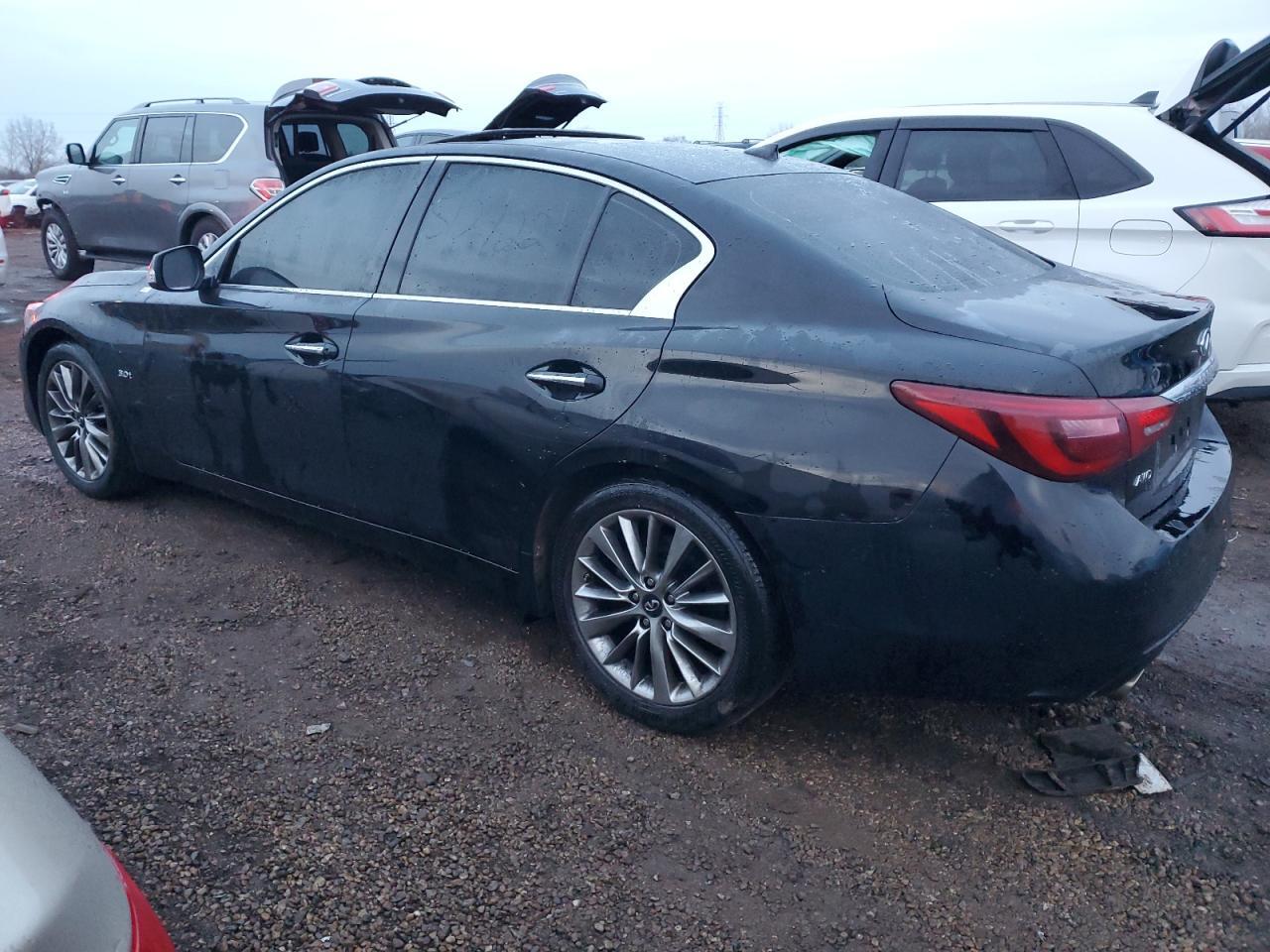 2019 INFINITI Q50 LUXE - Фото 2