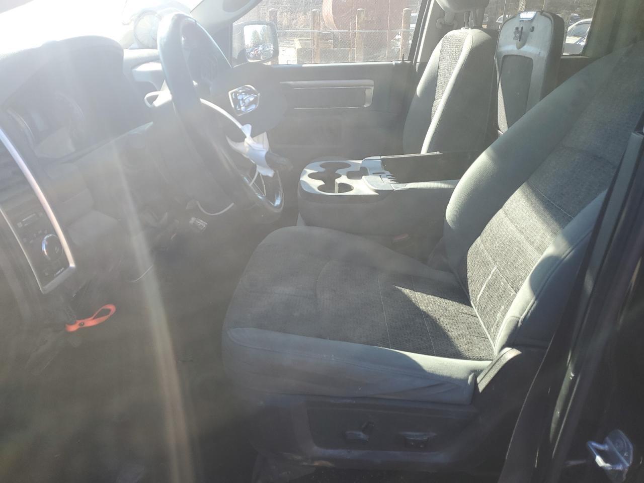 2015 RAM 1500 SLT - Image 7