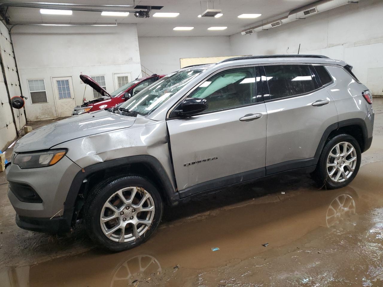 2022 JEEP COMPASS LA