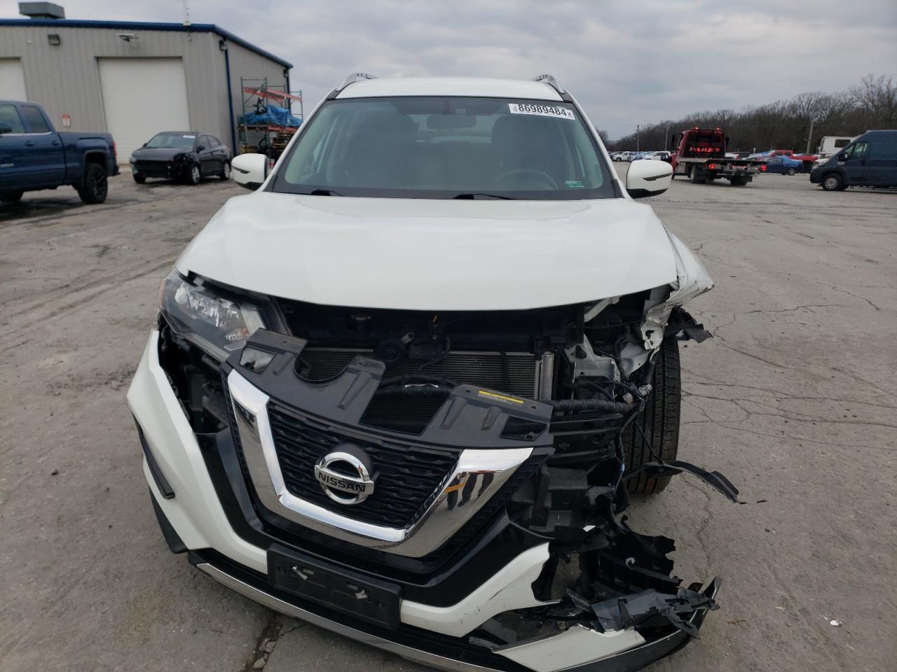 2017 NISSAN ROGUE S - Image 5