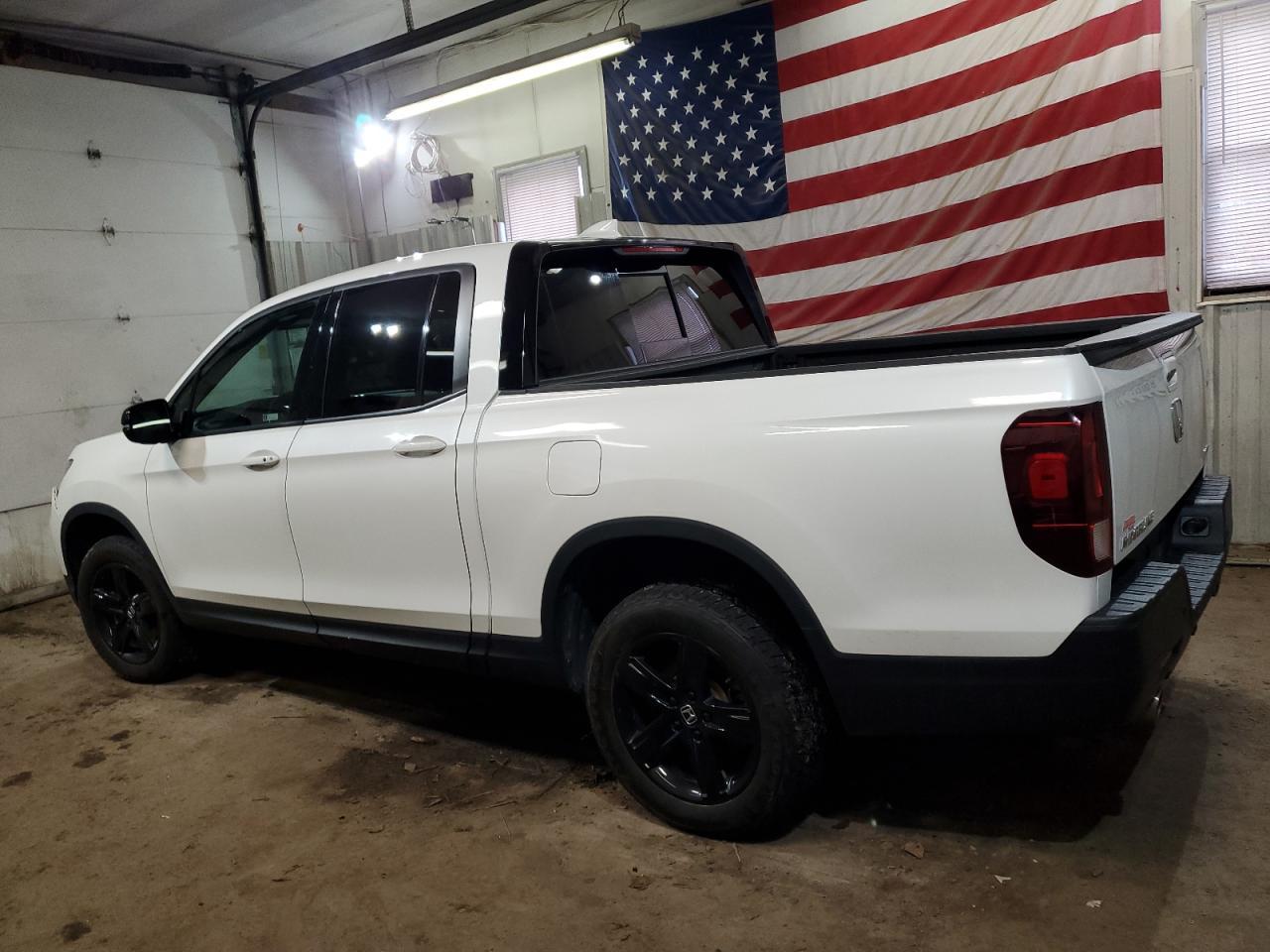 2022 HONDA RIDGELINE - Фото 2