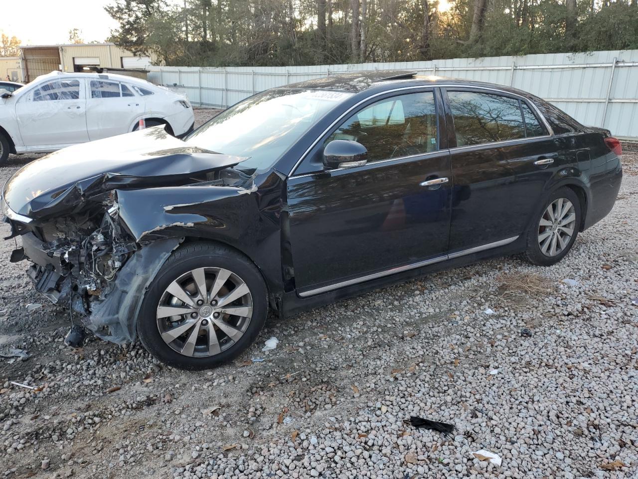 2011 TOYOTA AVALON BAS