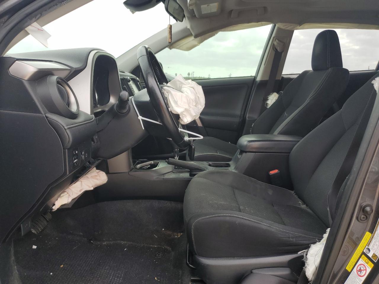 2016 TOYOTA RAV4 XLE - Фото 7