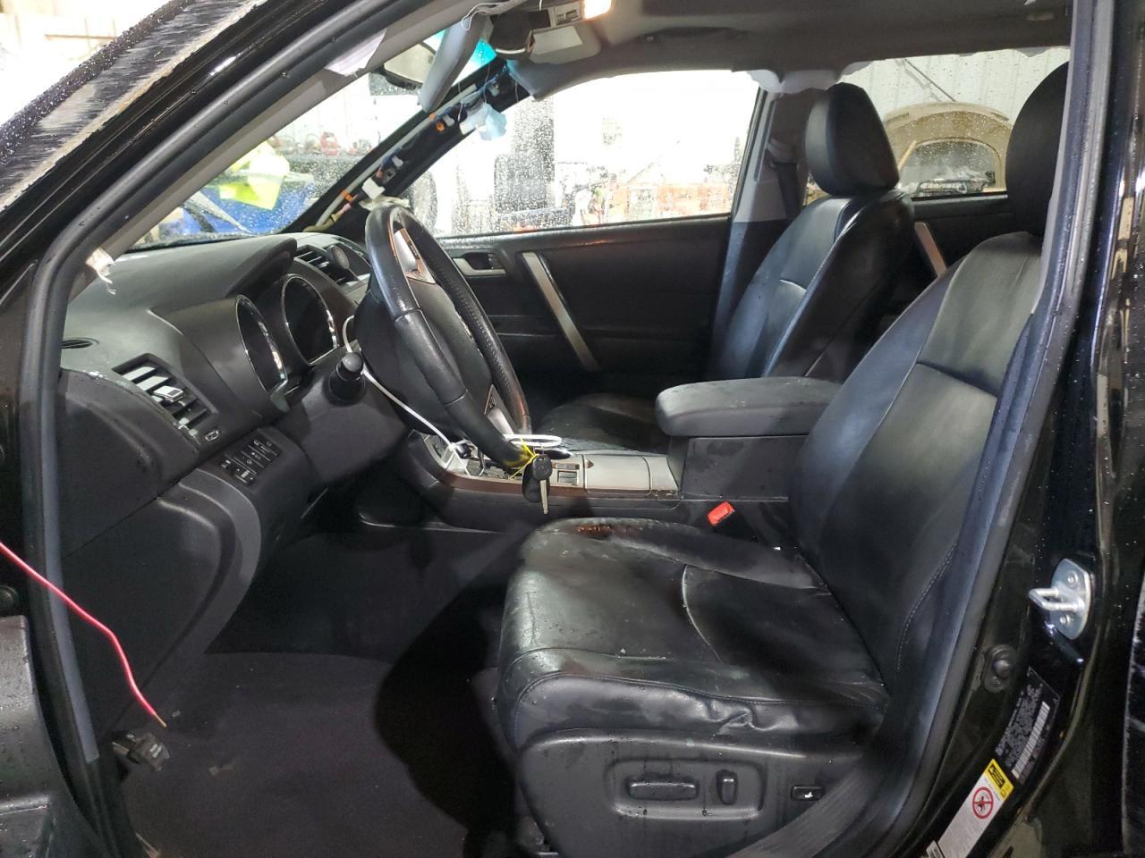 2011 TOYOTA HIGHLANDER - Image 7