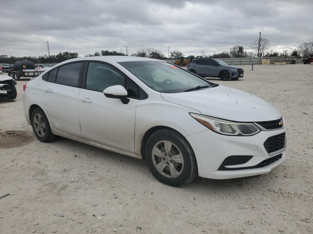 2017 CHEVROLET CRUZE LS - Фото 4