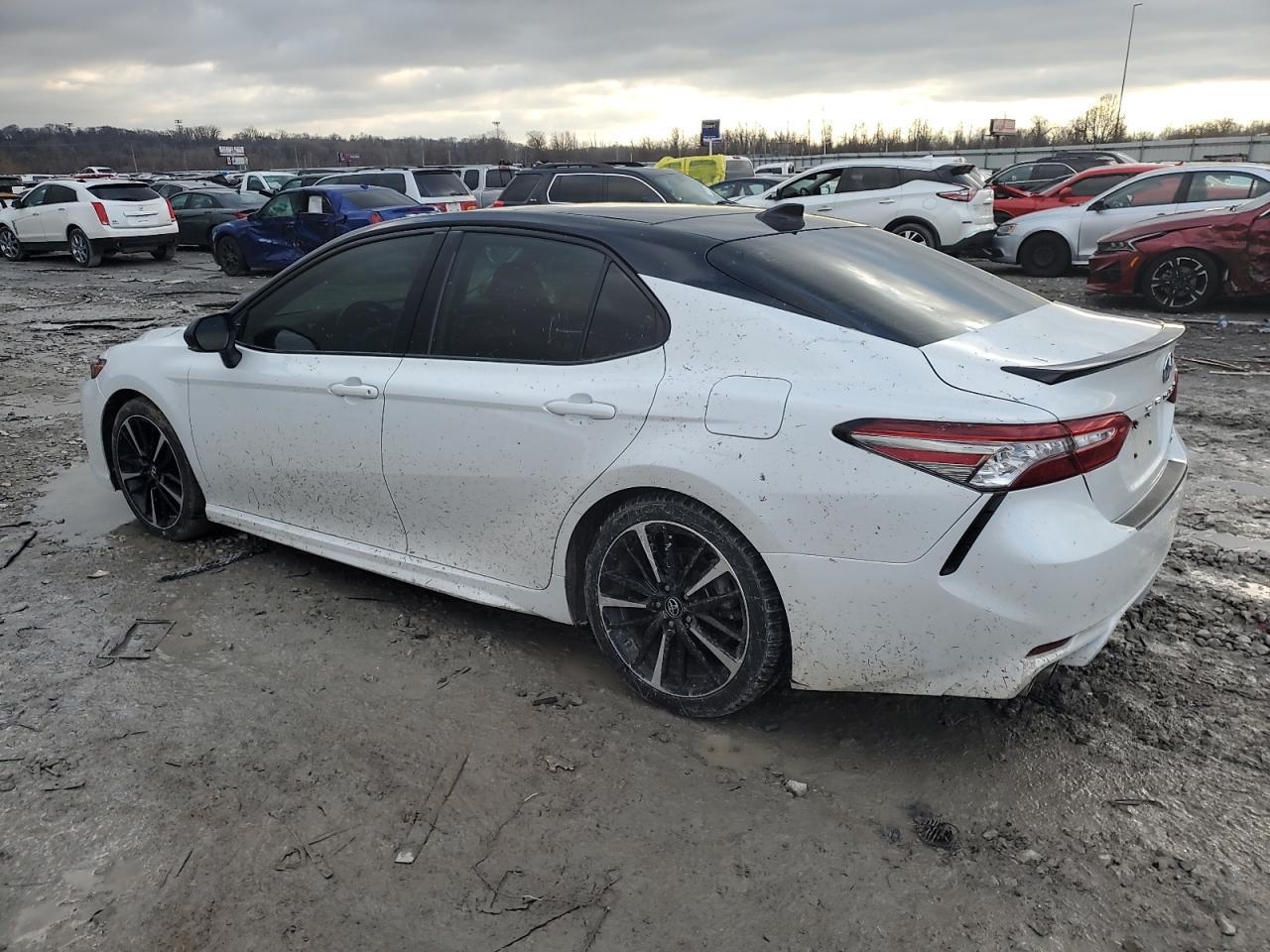 2019 TOYOTA CAMRY XSE - Image 2