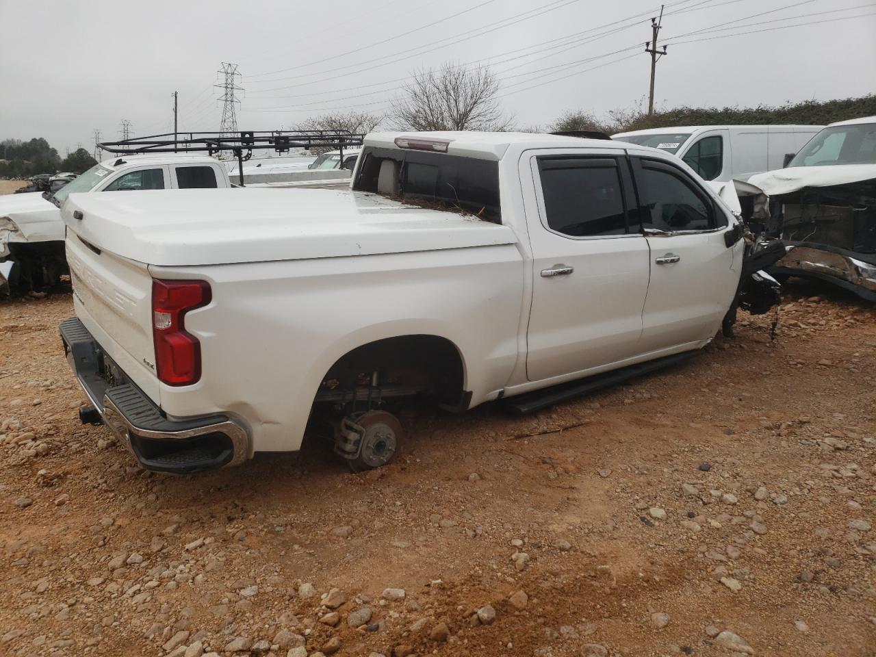 2019 CHEVROLET SILVERADO - Фото 3
