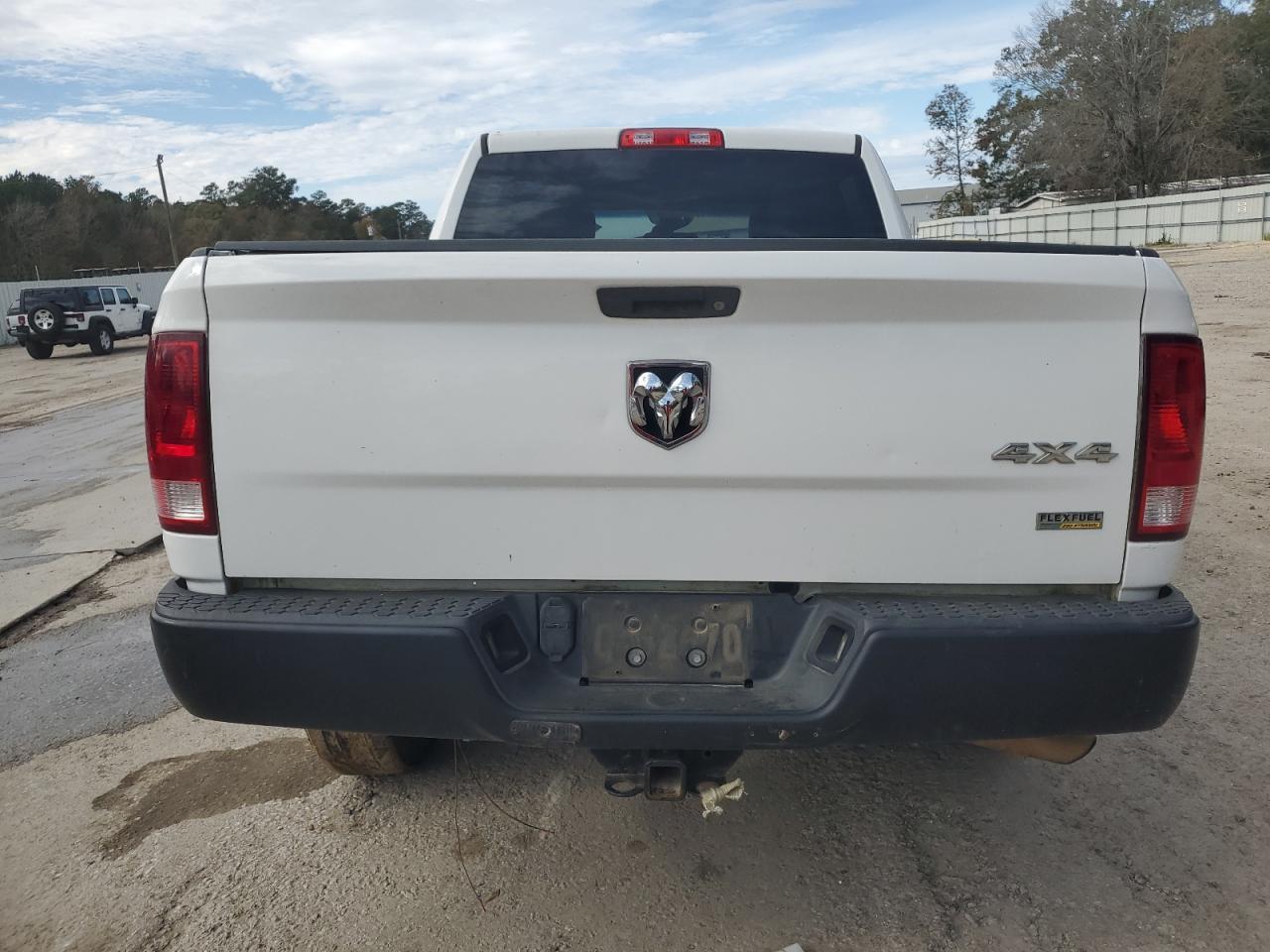 2017 RAM 1500 ST - Image 6