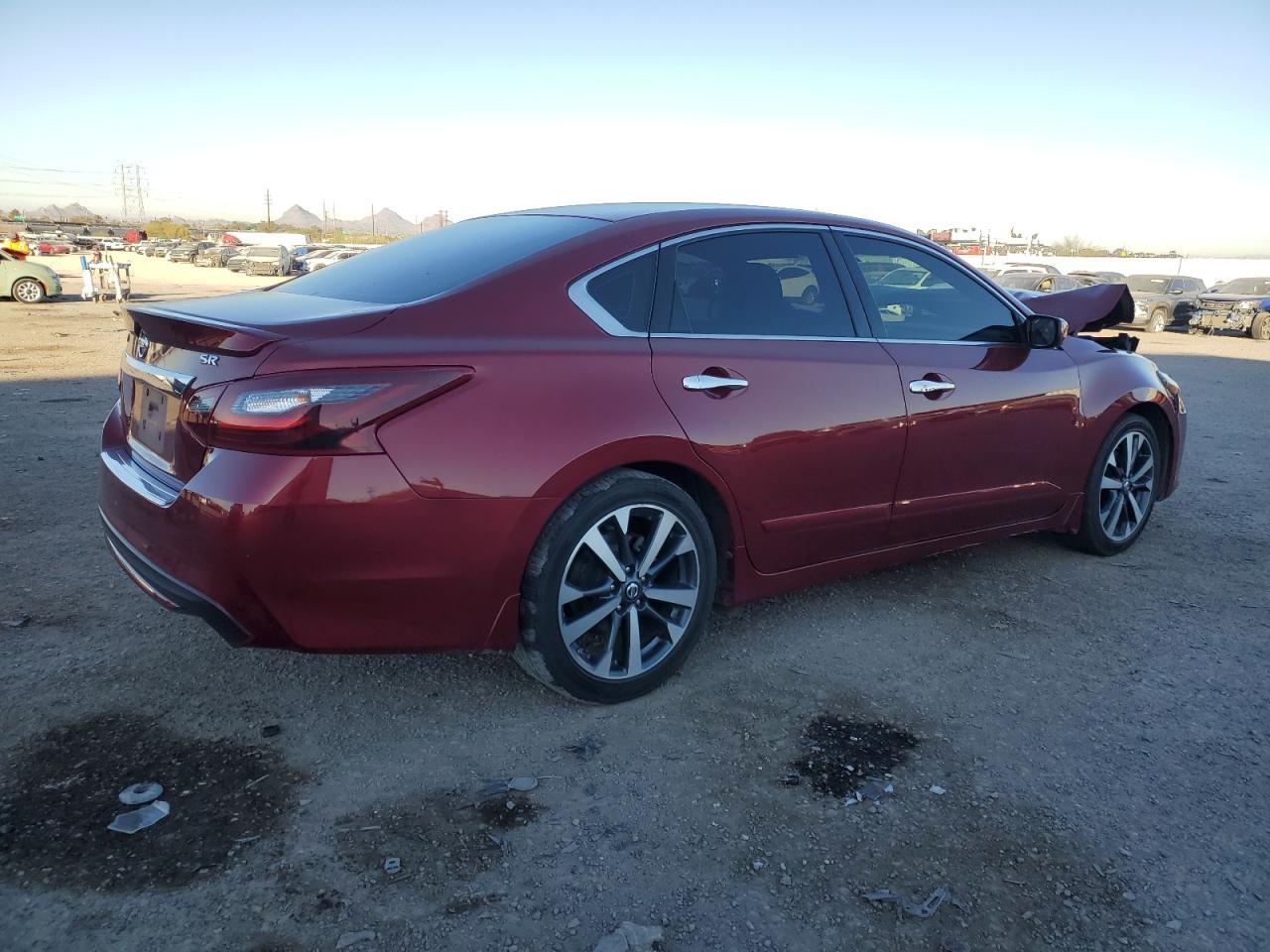 2017 NISSAN ALTIMA 2.5 - Фото 3