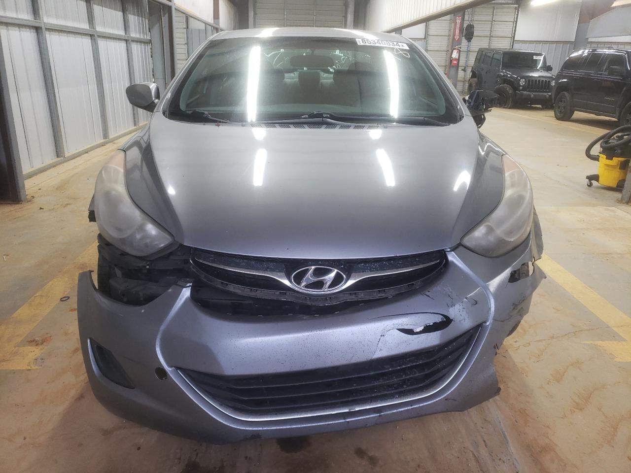 2013 HYUNDAI ELANTRA GL - Фото 5