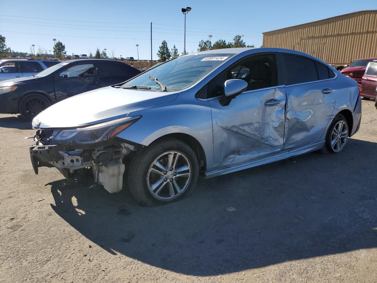 2017 CHEVROLET CRUZE LT