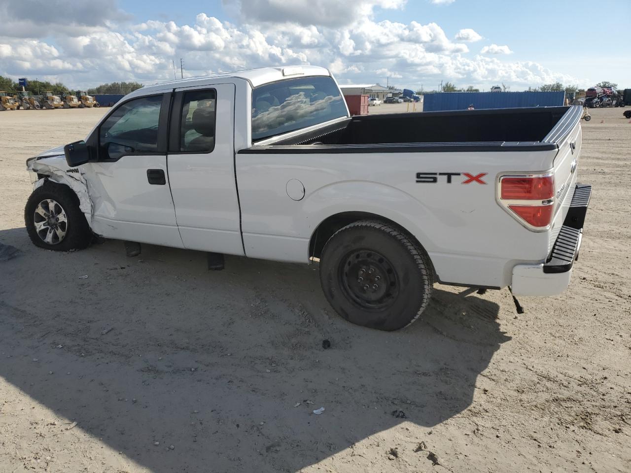 2013 FORD F150 SUPER - Фото 2