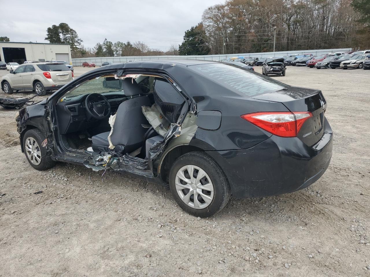 2015 TOYOTA COROLLA L - Image 2