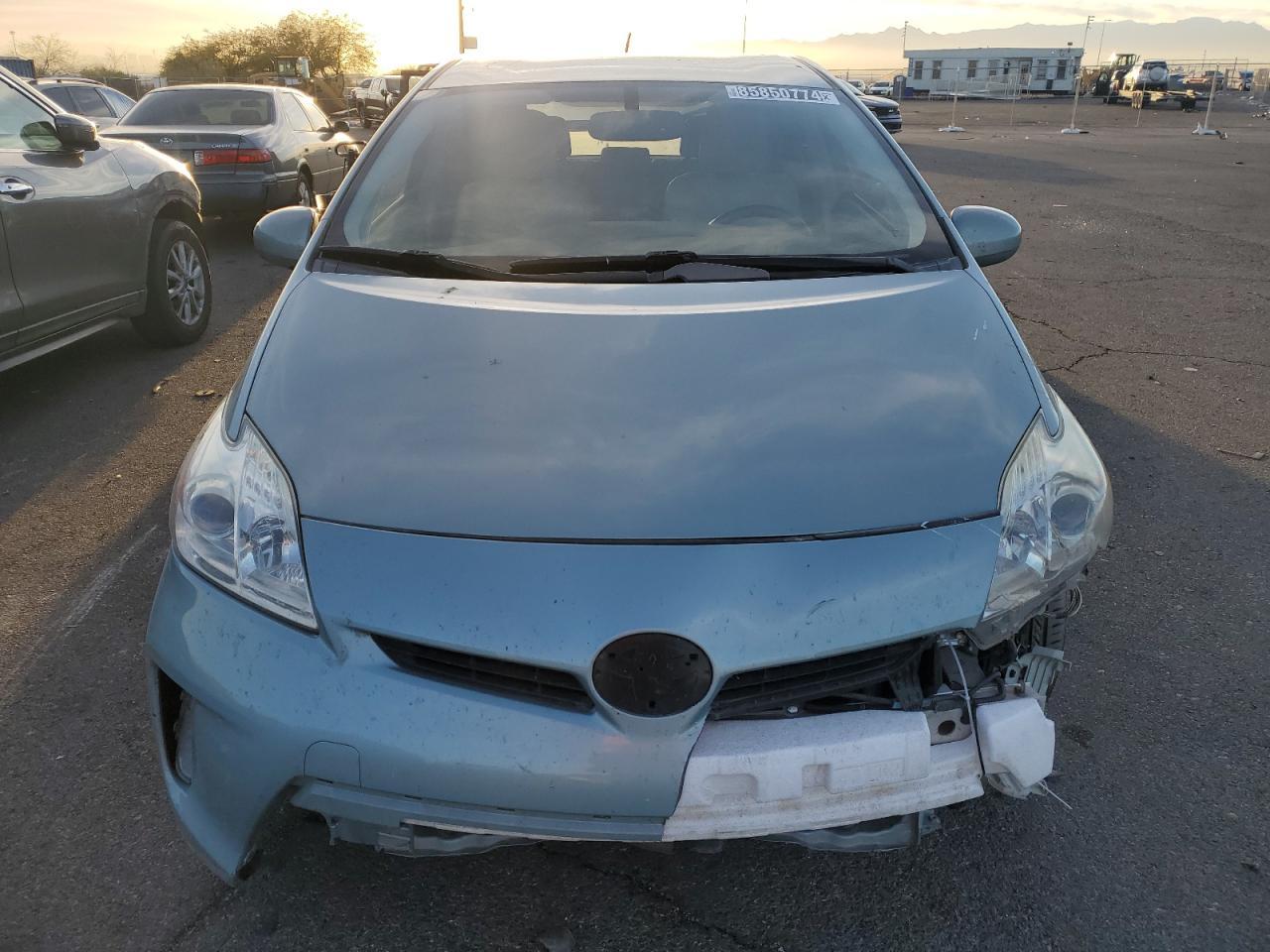2015 TOYOTA PRIUS - Фото 5