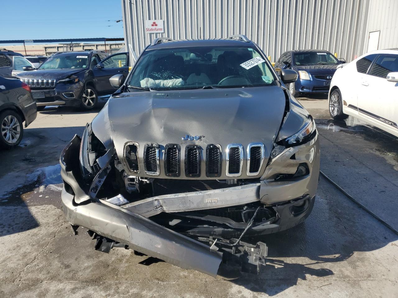 2017 JEEP CHEROKEE L - Image 5