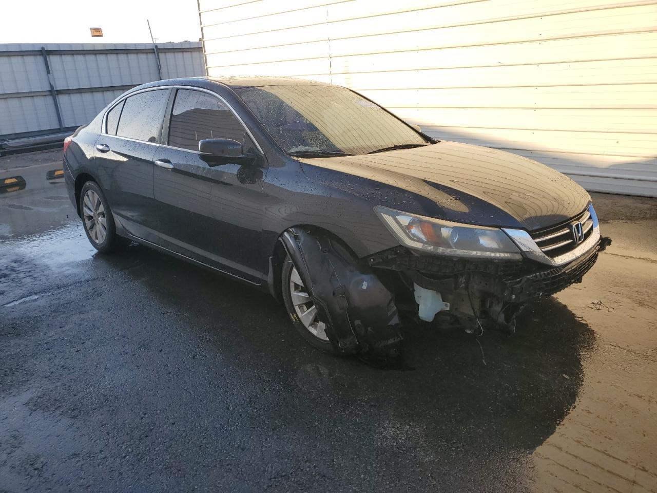 2015 HONDA ACCORD EXL - Image 4