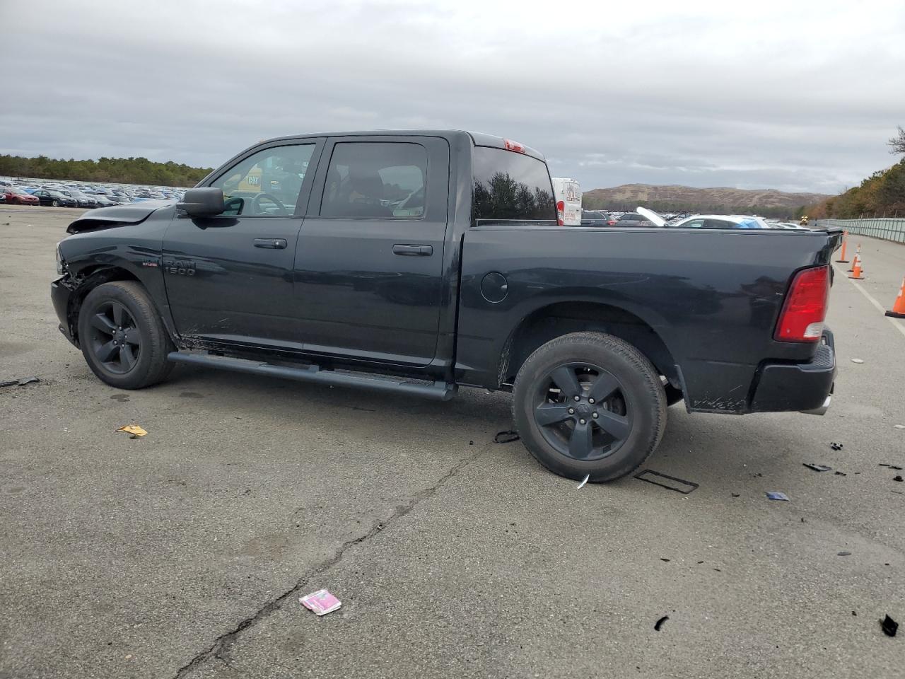 2017 RAM 1500 ST - Image 2