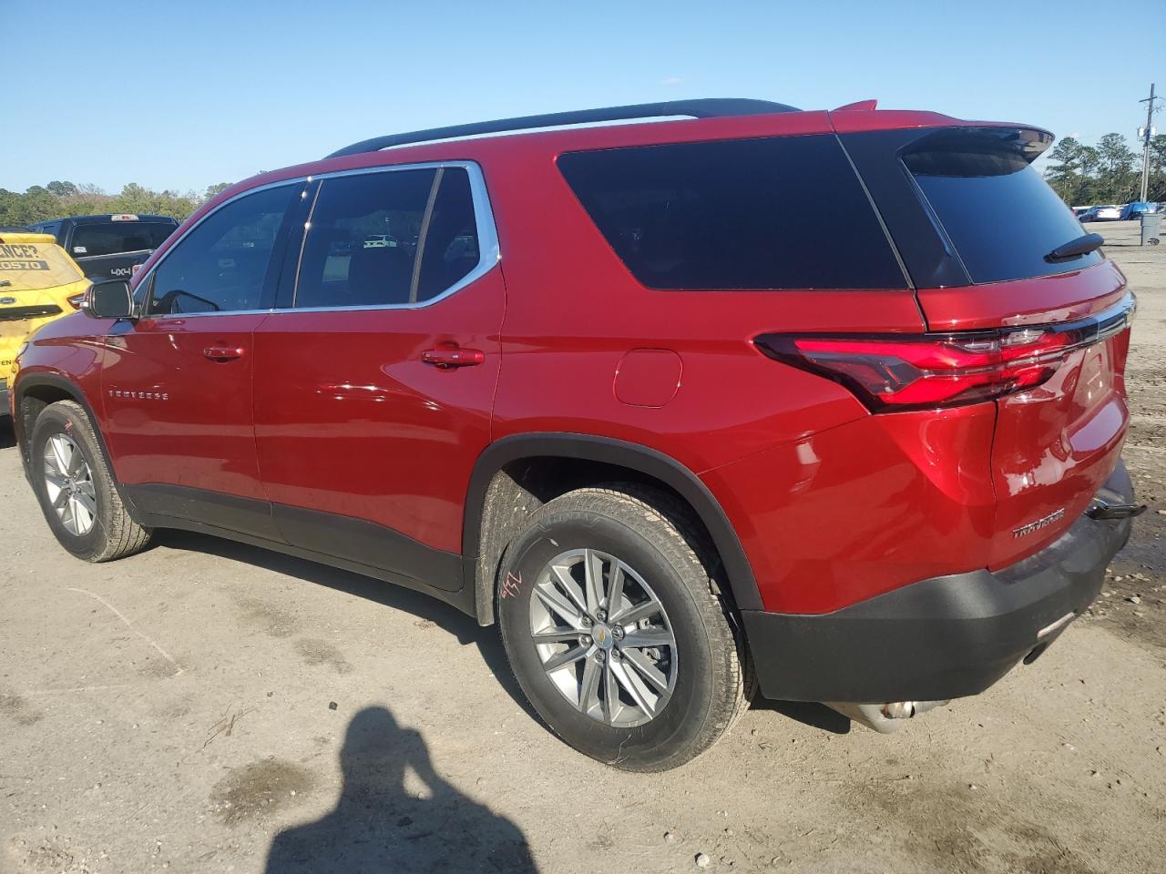 2023 CHEVROLET TRAVERSE L - Фото 2