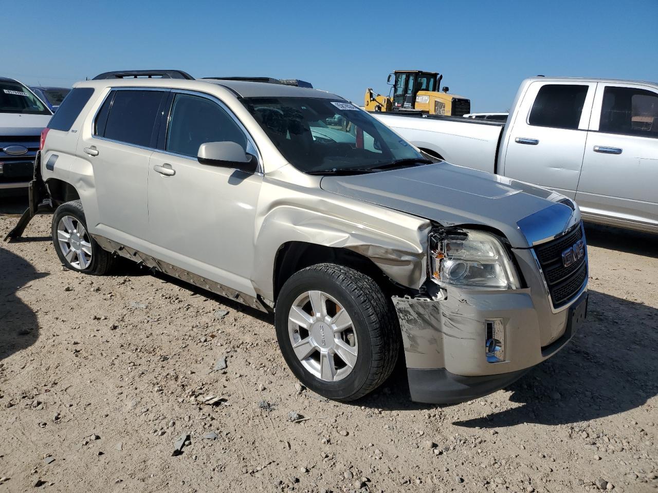 2012 GMC TERRAIN SL - Image 4