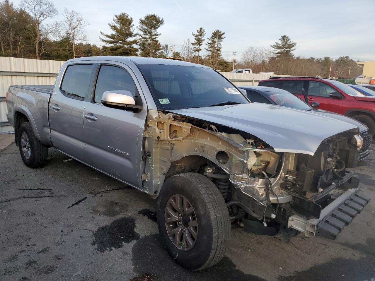 2019 TOYOTA TACOMA DOU - Фото 4