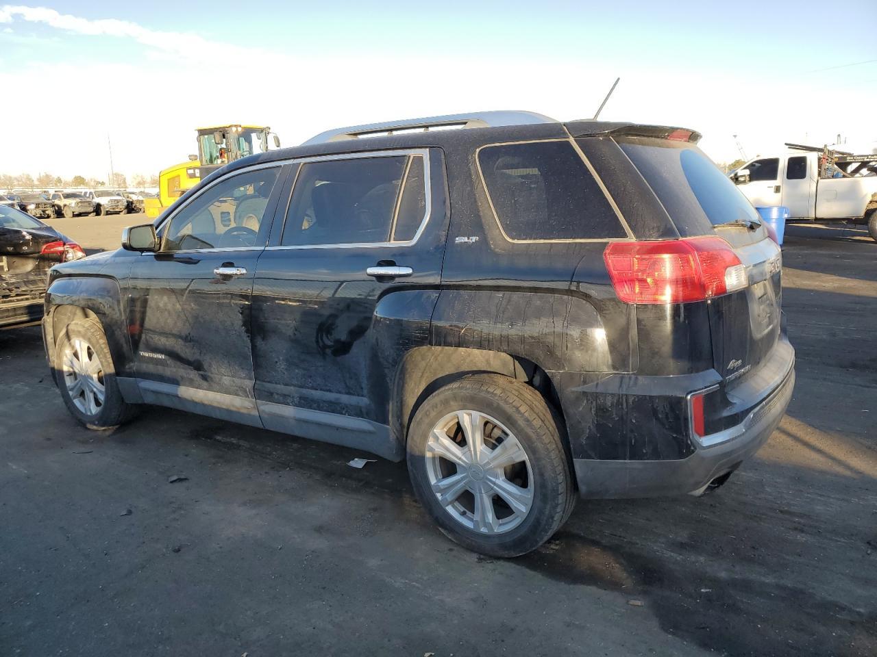 2016 GMC TERRAIN SL - Image 2