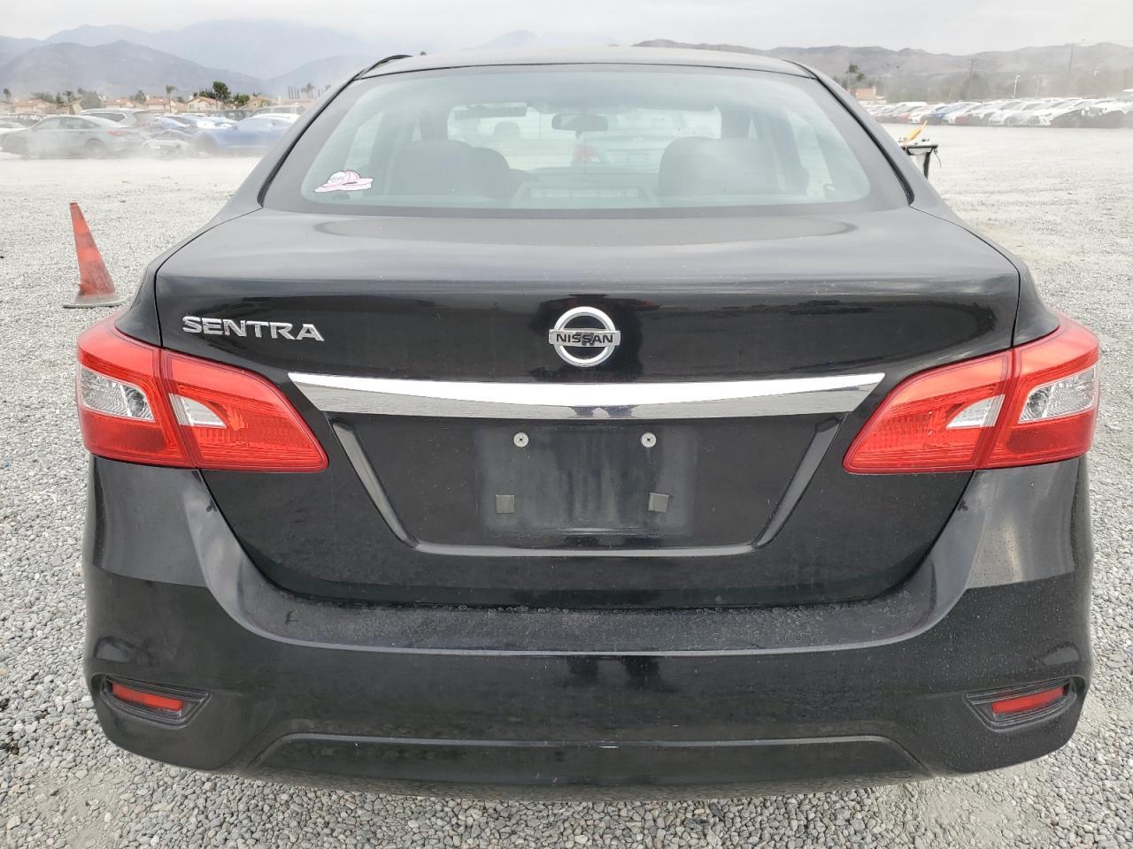 2017 NISSAN SENTRA S - Фото 6
