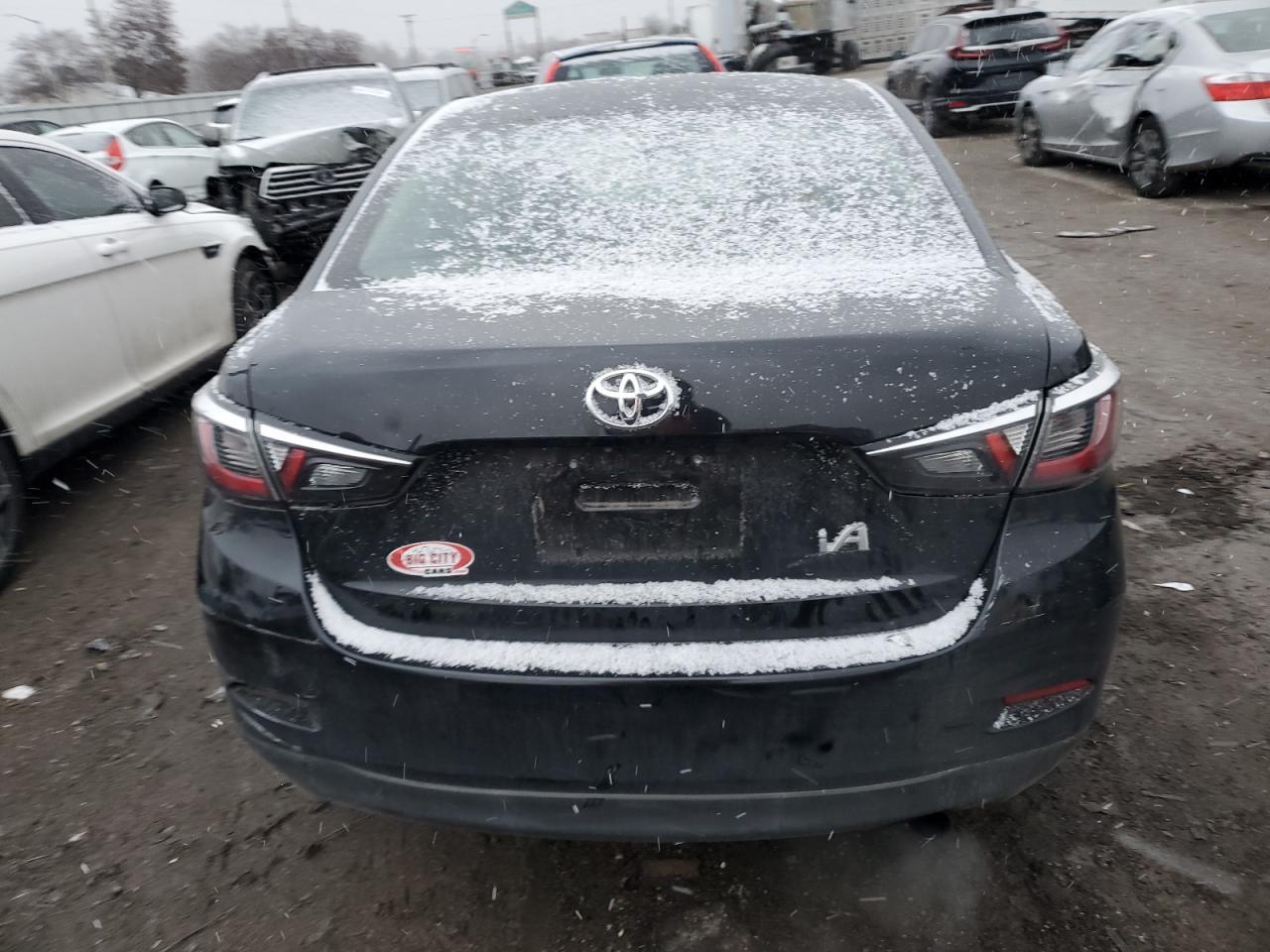 2017 TOYOTA YARIS IA - Image 6