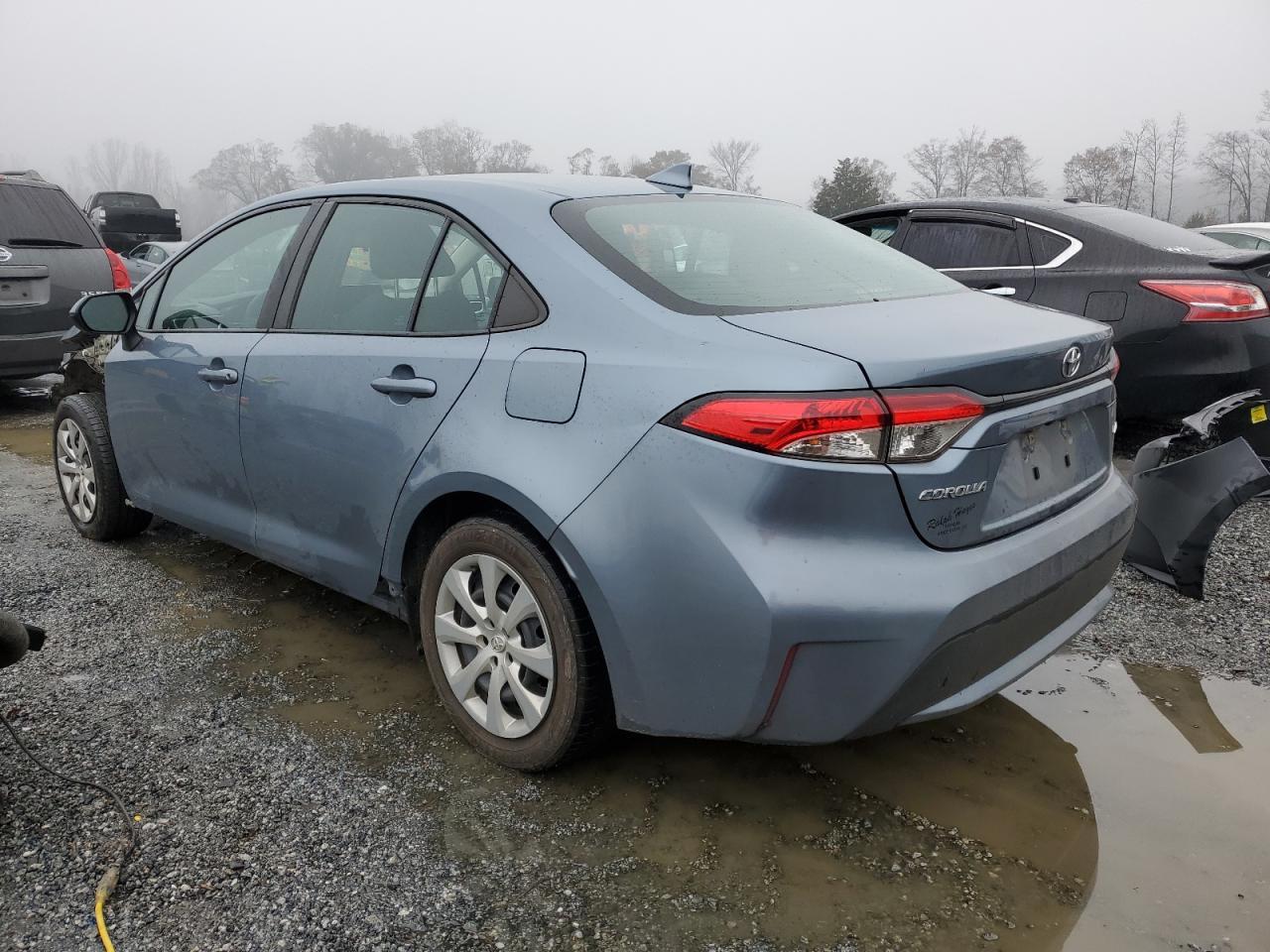 2021 TOYOTA COROLLA LE - Фото 2