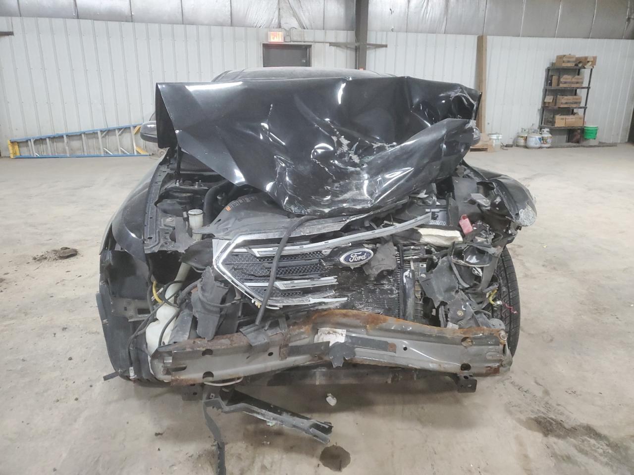 2013 FORD TAURUS LIM - Image 5
