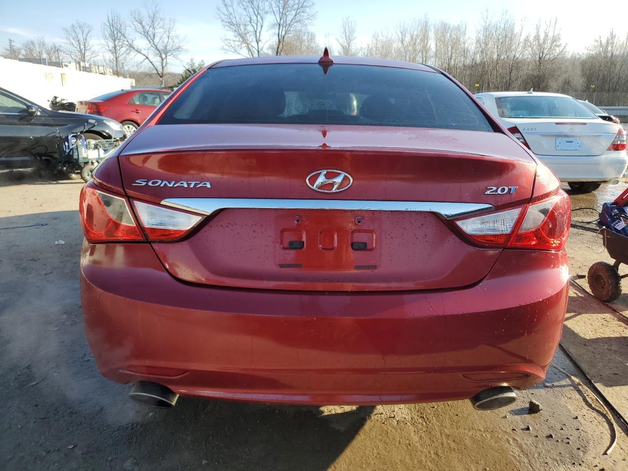 2011 HYUNDAI SONATA SE - Фото 6