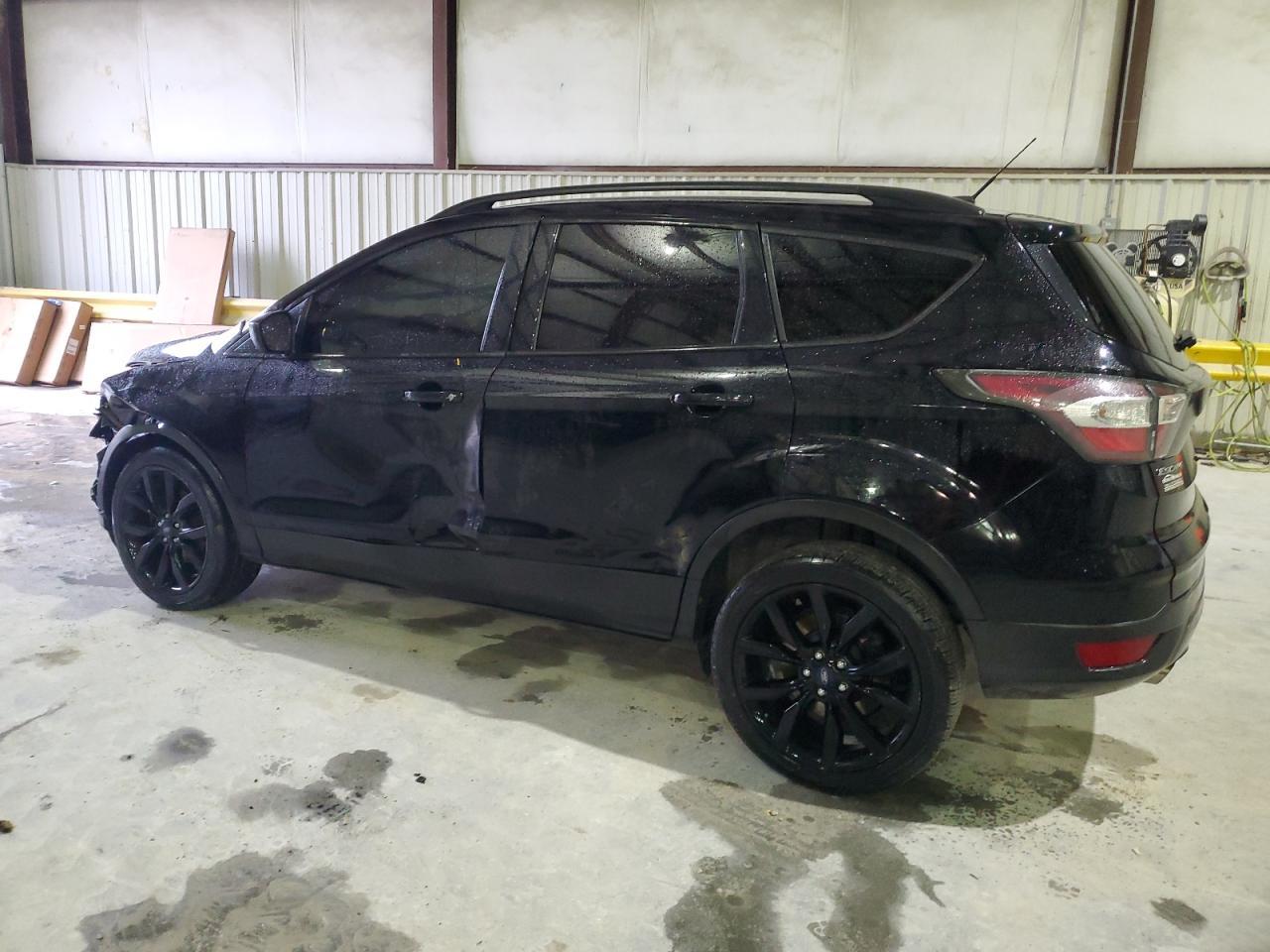 2017 FORD ESCAPE SE - Фото 2
