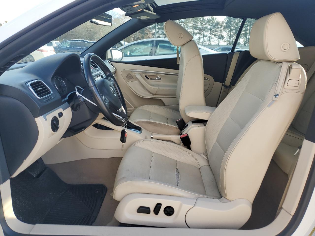 2012 VOLKSWAGEN EOS KOMFOR - Image 7