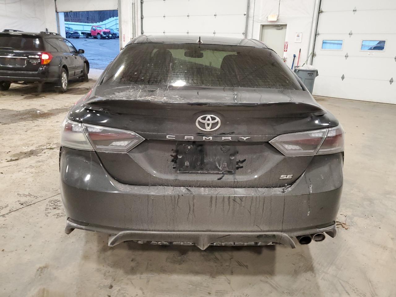 2018 TOYOTA CAMRY L - Фото 6