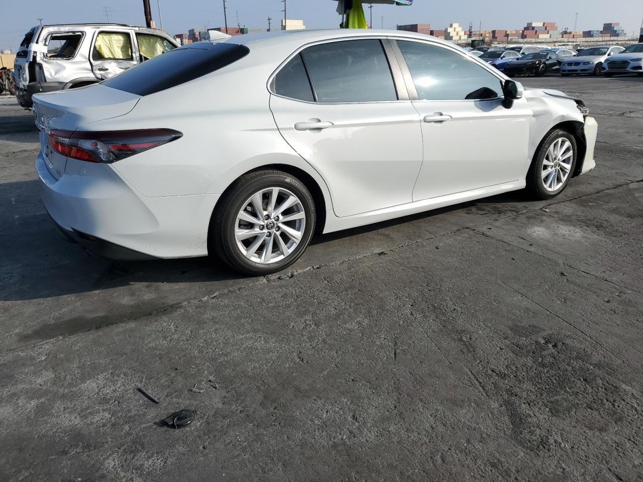 2023 TOYOTA CAMRY LE - Image 3