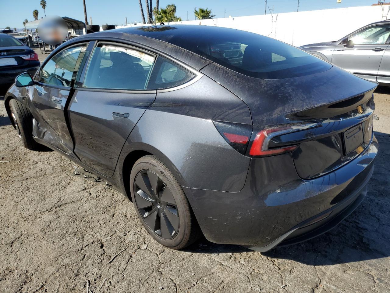 2024 TESLA MODEL 3 - Фото 2