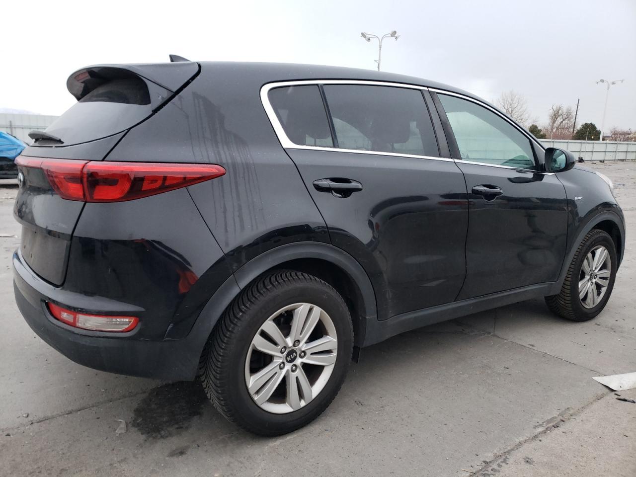 2017 KIA SPORTAGE L - Image 3